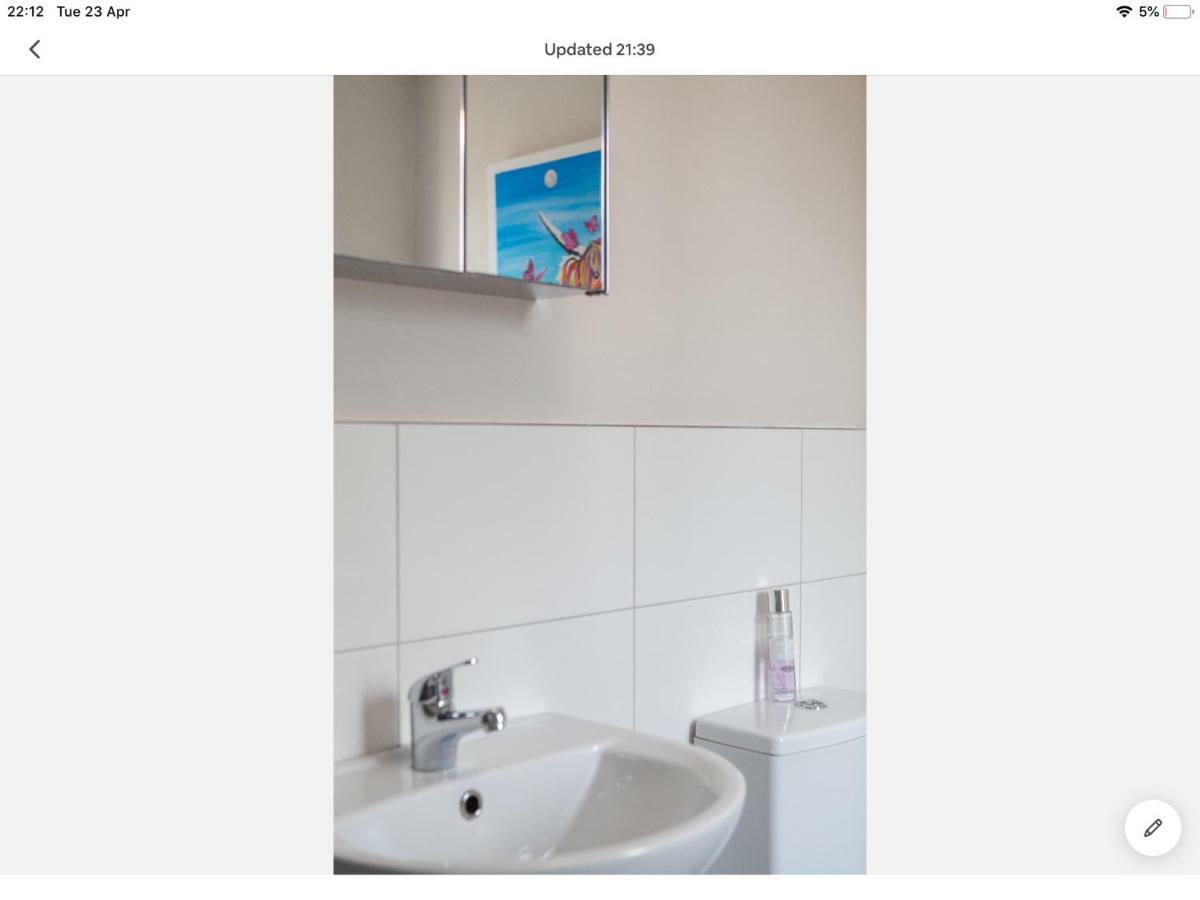The Studio Castlerock With Hot Tub Экстерьер фото